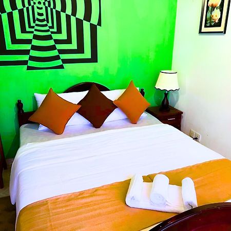 Notre Dame D'Arcadia Hotel Nuwara Eliya Ngoại thất bức ảnh