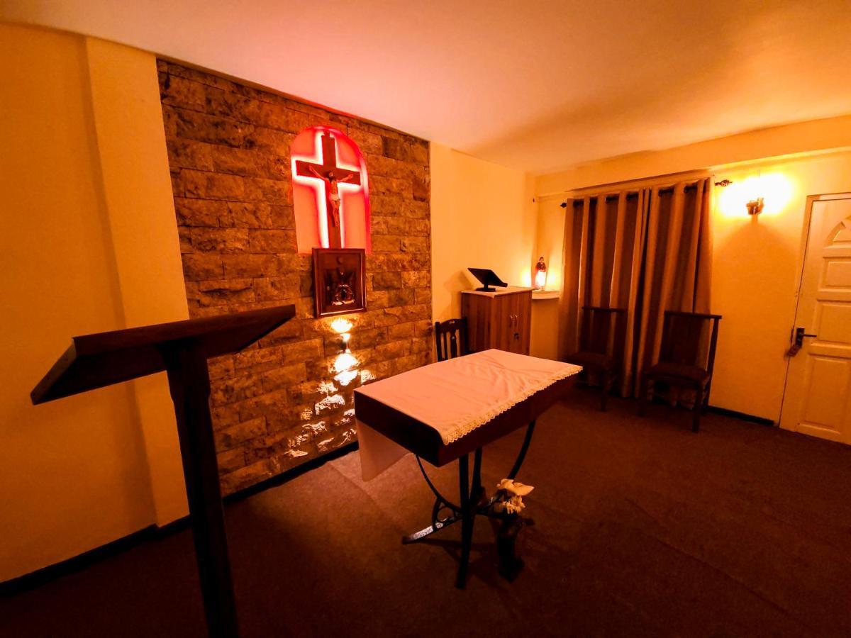 Notre Dame D'Arcadia Hotel Nuwara Eliya Ngoại thất bức ảnh